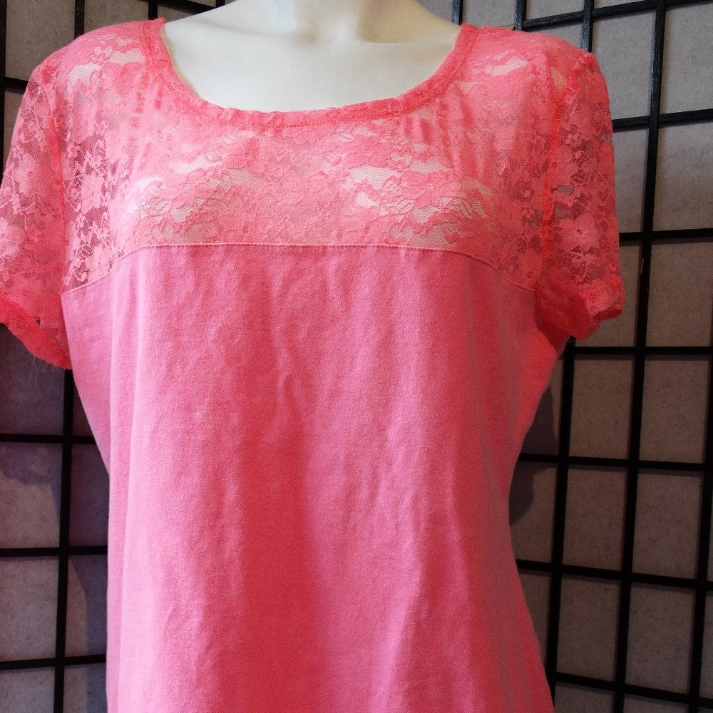 Hot pink XL Top T Shirt Womens Pink with lace Cotton Tee/ top